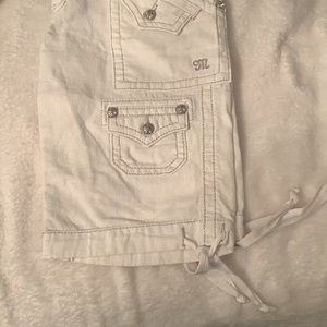 Miss Me White Bermuda Cargo Short